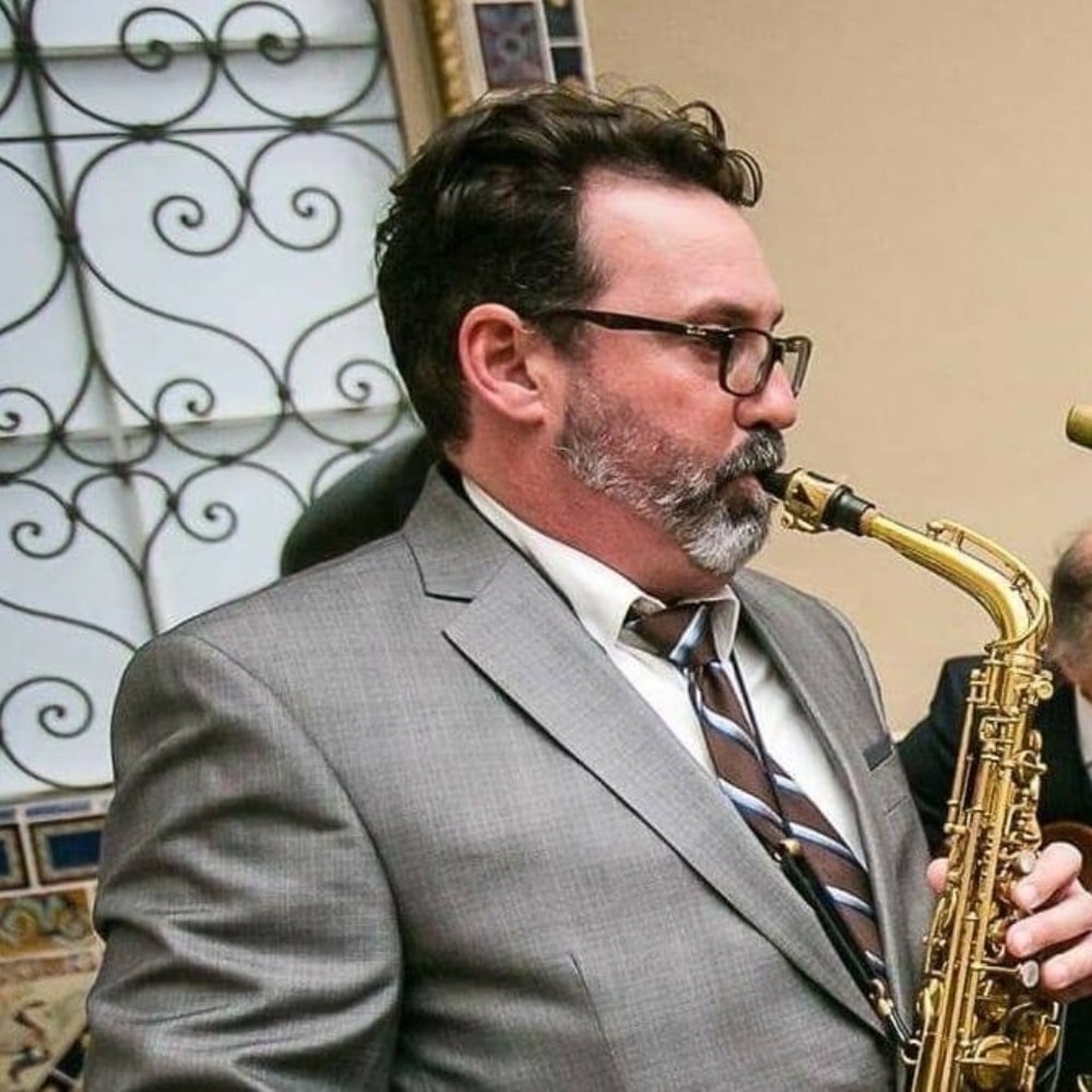 Meet your Posher, Posh